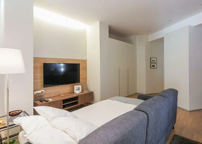 Downtown New Apartman Porto