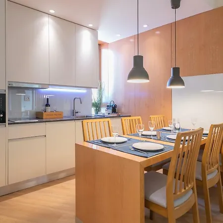 Downtown New Apartman